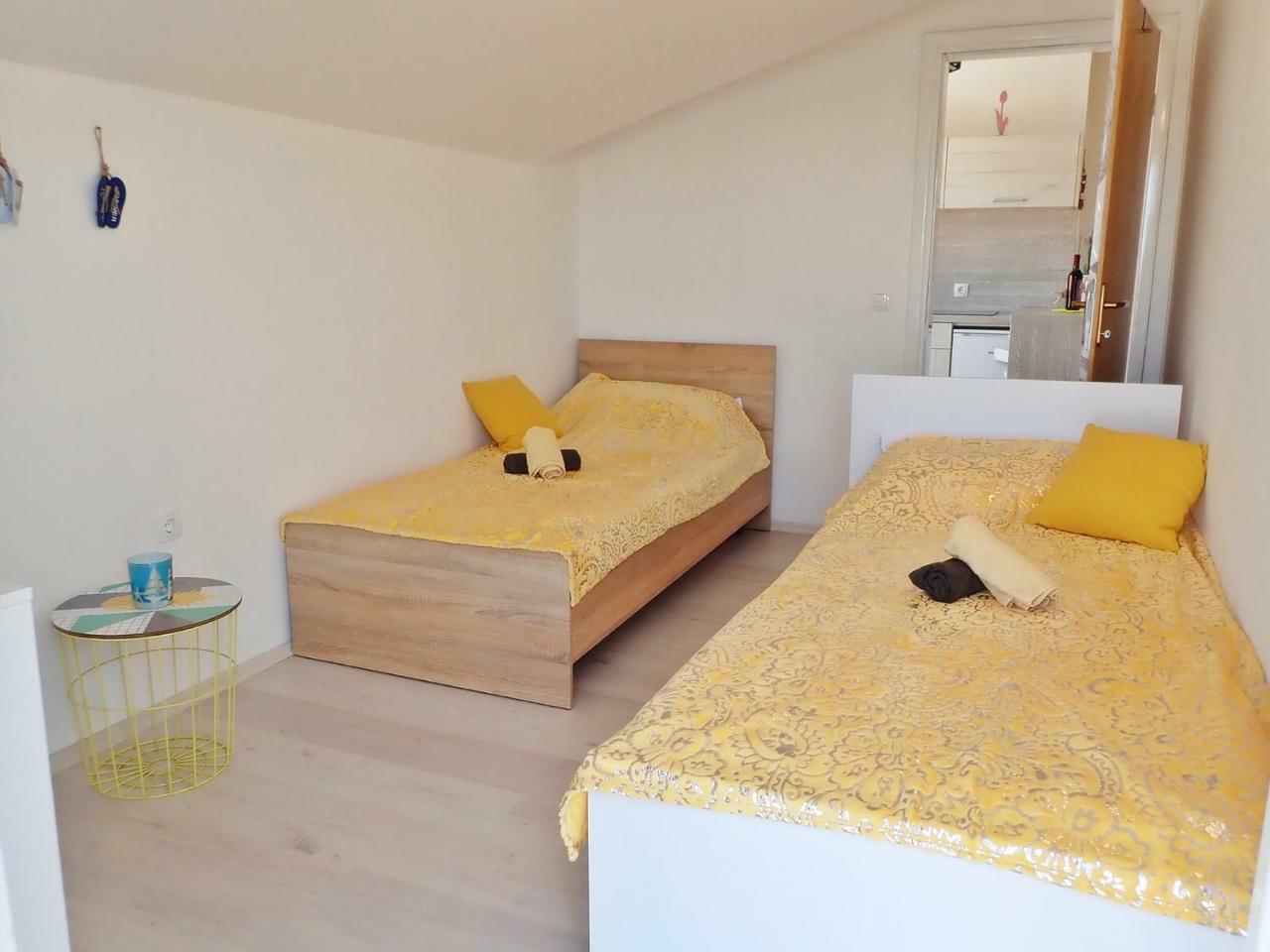 Apartment Ela Enjoy Breathtaking Seaview Seline Exterior photo