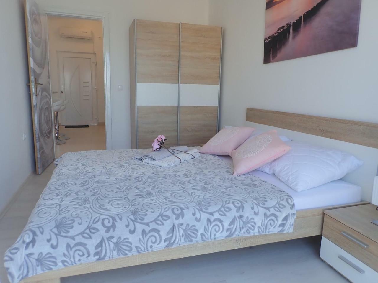 Apartment Ela Enjoy Breathtaking Seaview Seline Exterior photo